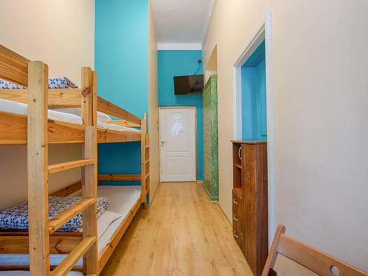 Euro Hostel Cracovia Esterno foto